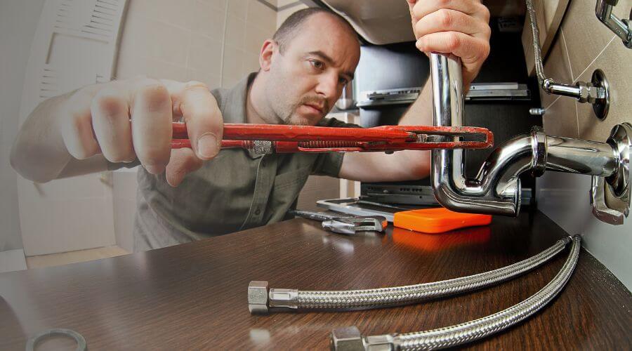 Expert burst pipe repair services in New Philadelphia, PA